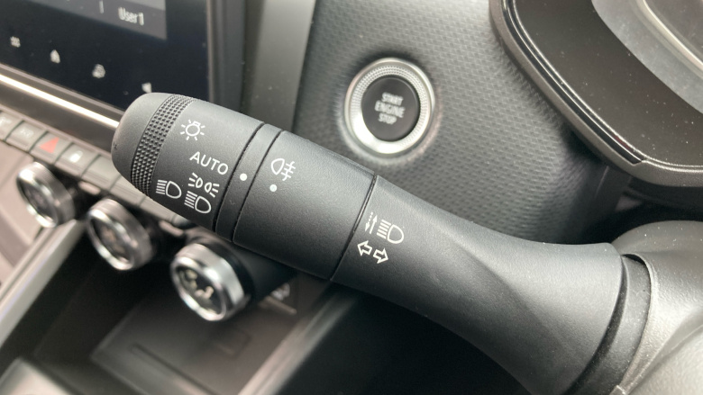 Renault Clio 1.0 TCe 90 Evolution 5dr Petrol Hatchback